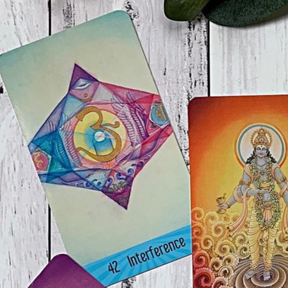 🌟 Sacred Mysteries: The Chakra Oracle Cards - Picture 11 of 13